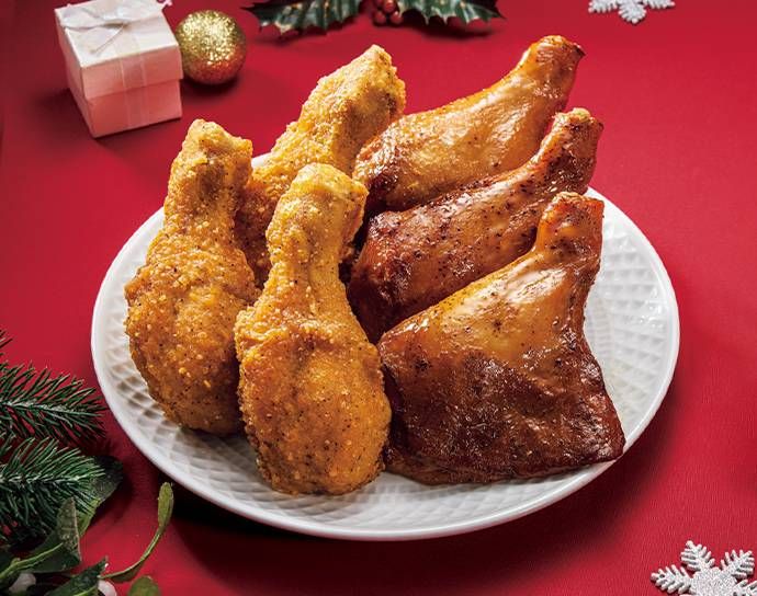 2024年ファミマのクリスマスチキンは全4種数量限定のファミマプレミアムチキンも登場の画像