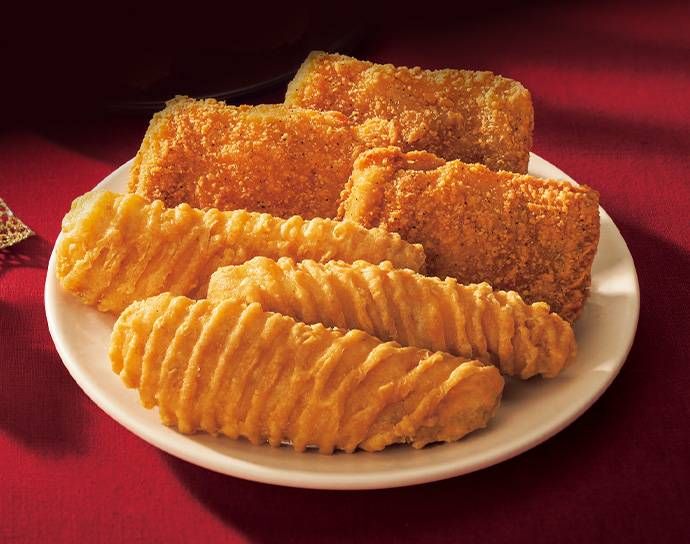 2024年ファミマのクリスマスチキンは全4種数量限定のファミマプレミアムチキンも登場の画像