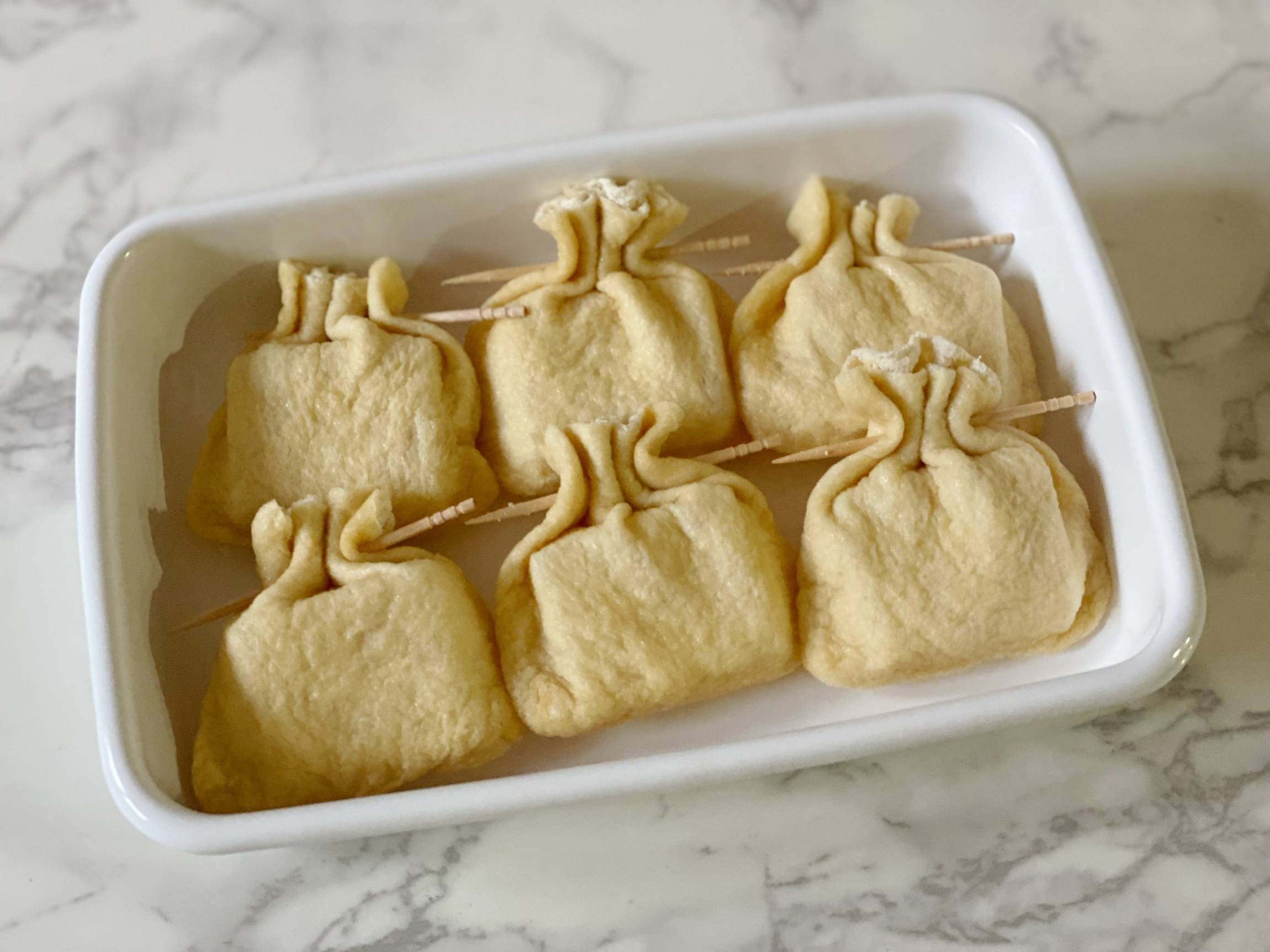 手作り「もち巾着」は冷凍が便利♪ おでんや煮物で大活躍 - macaroni