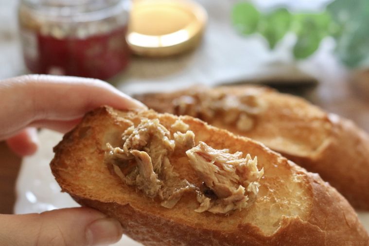 バゲットに具材をのせたもの