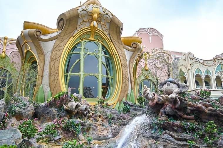 ファンタジースプリングスホテルの外観