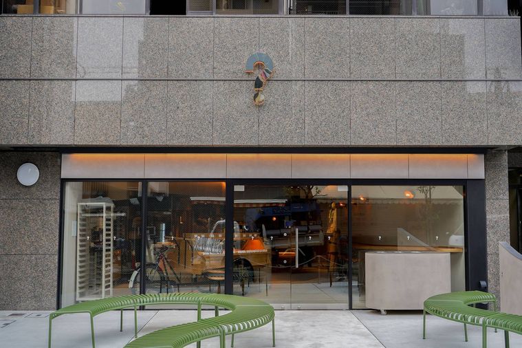 ダコー神楽坂の外観