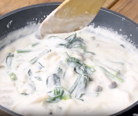 作り方 ほうれん草のシチュー