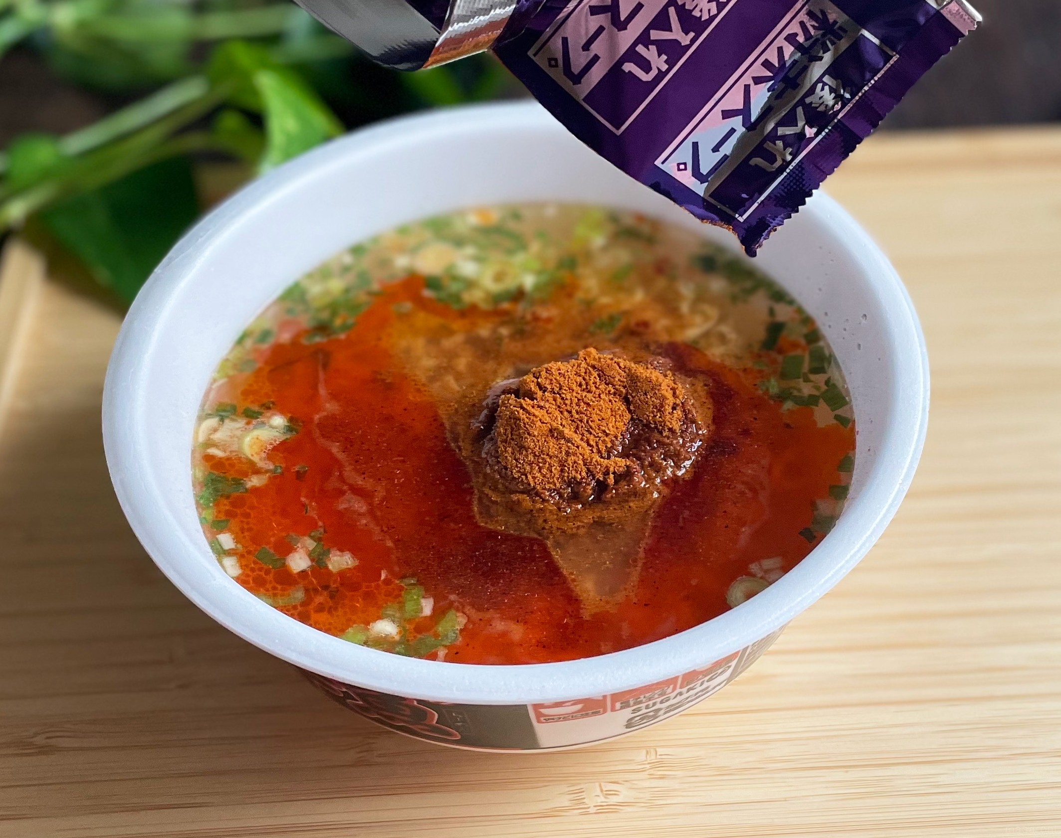 辛くて大人気！辛辛魚カップ麺はどこに売ってる？実食レビューも紹介