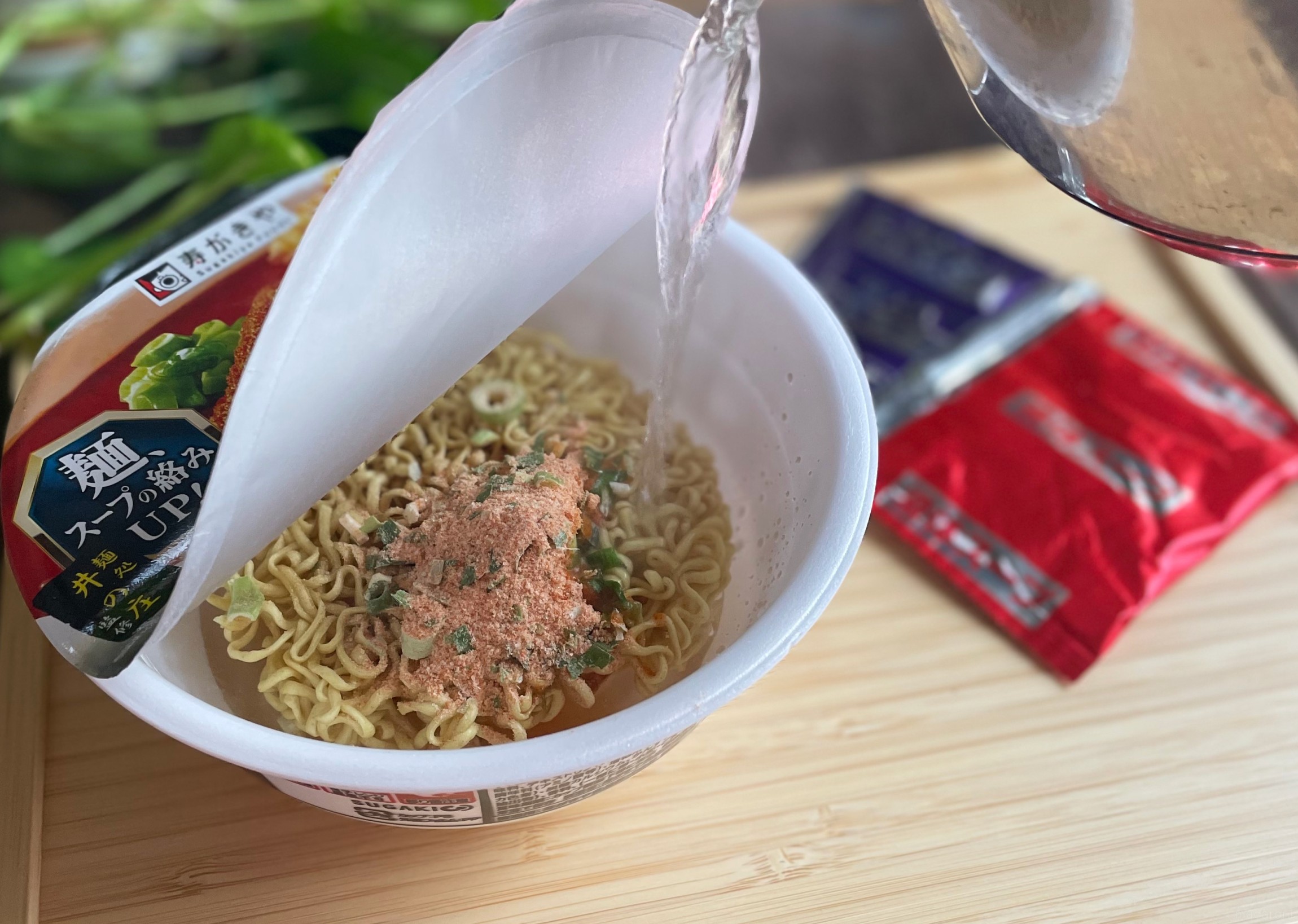 辛くて大人気！辛辛魚カップ麺はどこに売ってる？実食レビューも紹介