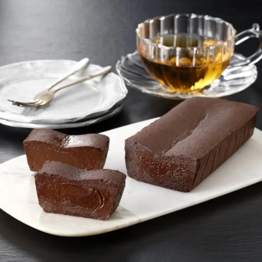 テオブロマ土屋シェフのご褒美ガトーショコラ3本セットのイメージ