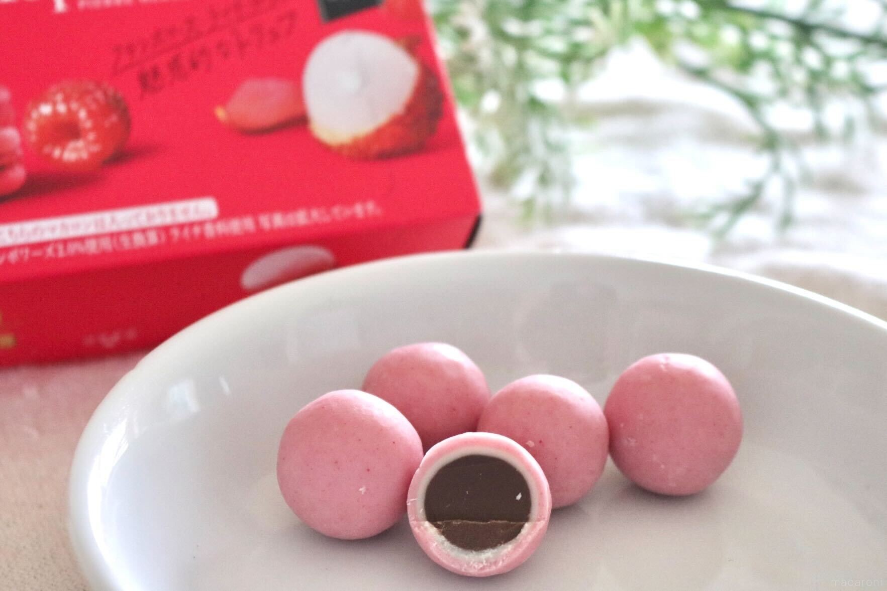 プレミアムガーナ×ピエール・エルメのフレーバーコラボ3種を食べ