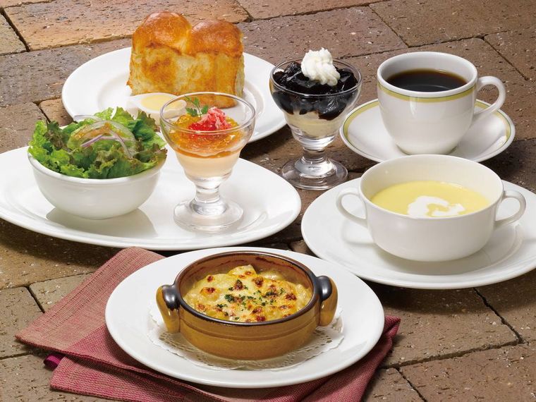 帆立とサクラマスのちいさなマカロニグラタンシェフのおすすめランチ