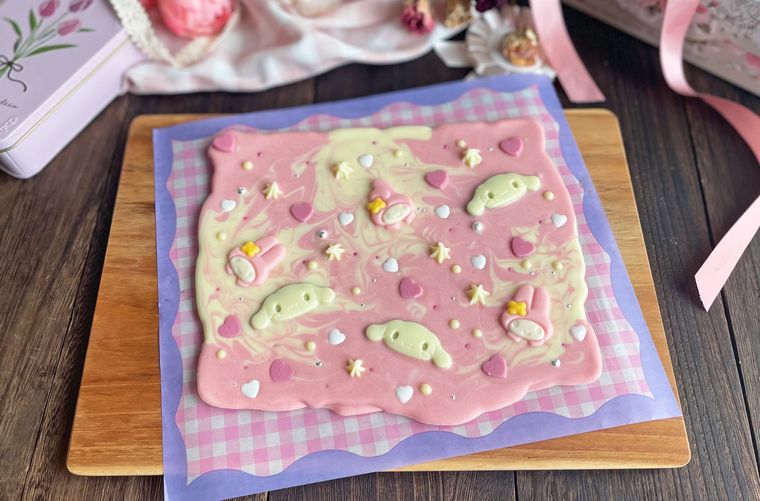サンリオレリーフチョコで作ったミニチョコレートバーク
