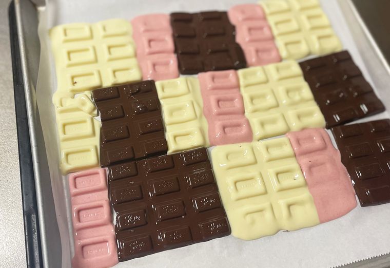 オーブンで溶かした板チョコ