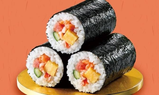 ミニストップの海鮮恵方巻 3本セットのイメージ