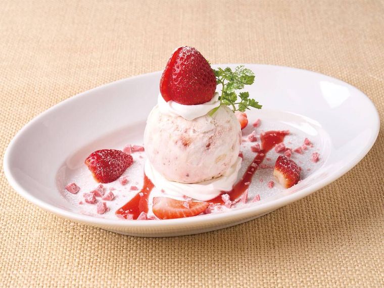 苺づくしのショートケーキアイスのイメージ