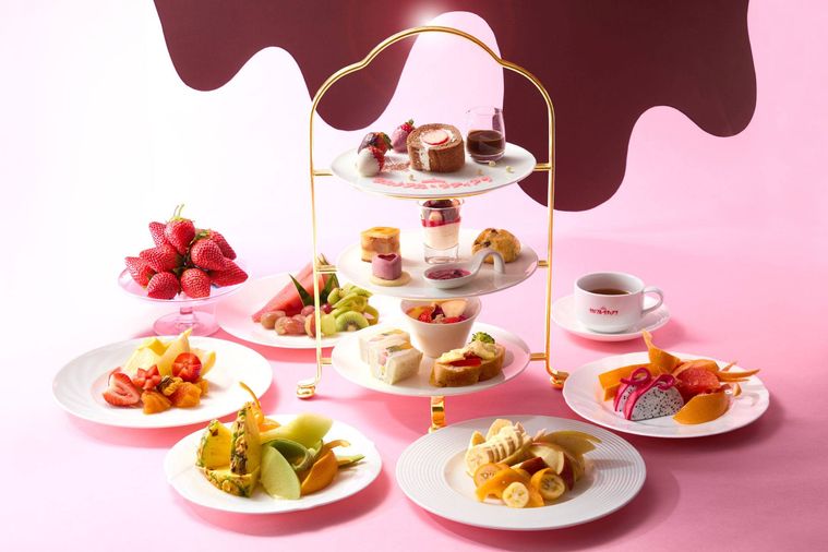 「タカノフルーツティアラ スイートチョコ〜ストロベリーハーモニー〜」のイメージ画像