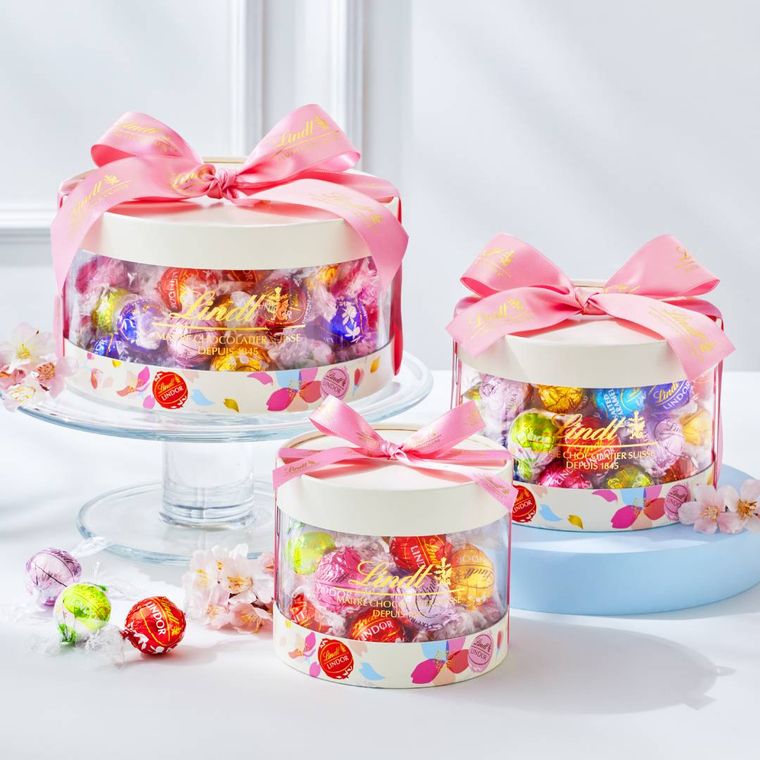 リンドール ギフトボックス シーズナル 20個入31個入54個入 アイボリーのイメージビジュアル