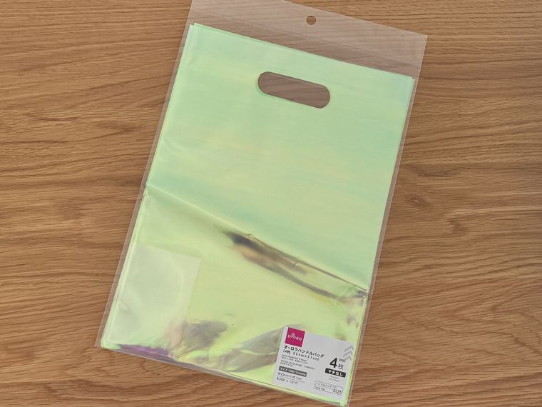 ダイソーオーロラハンドルバッグのパッケージ