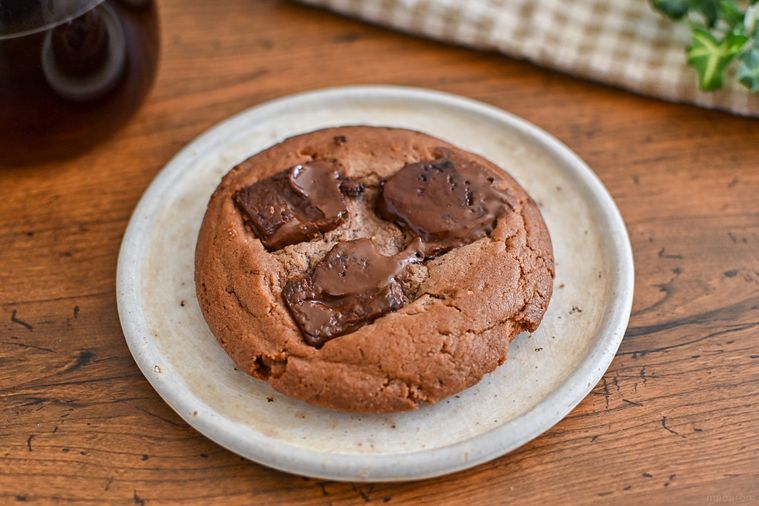 お皿にのったクッキーのアップ