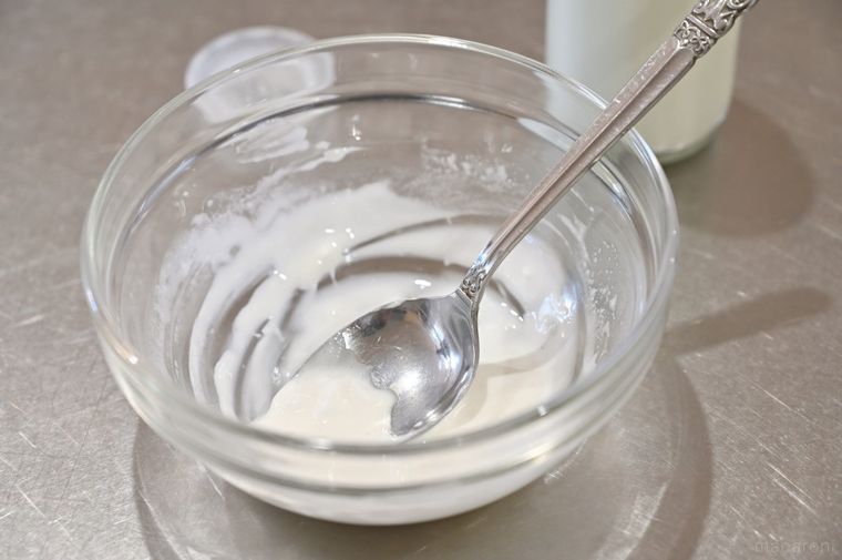 マシュマロと牛乳をまぜあわせたもの