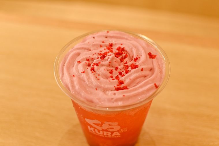 いちごソーダのアップ