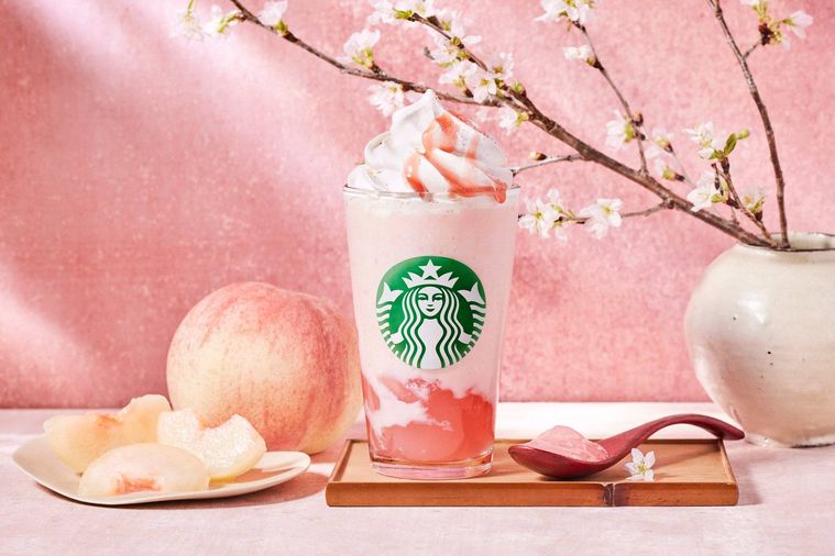白桃と桜わらびもち フラペチーノ