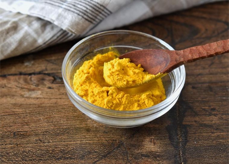 器に入れたかぼちゃパウダー