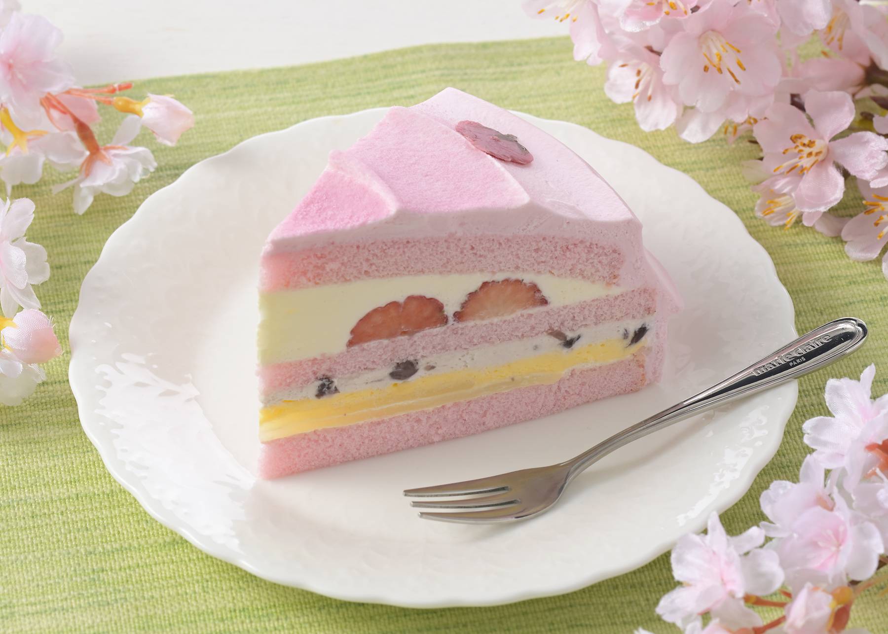 銀座コージーコーナーの2025年「桜ケーキ」全2種！求肥や抹茶など和