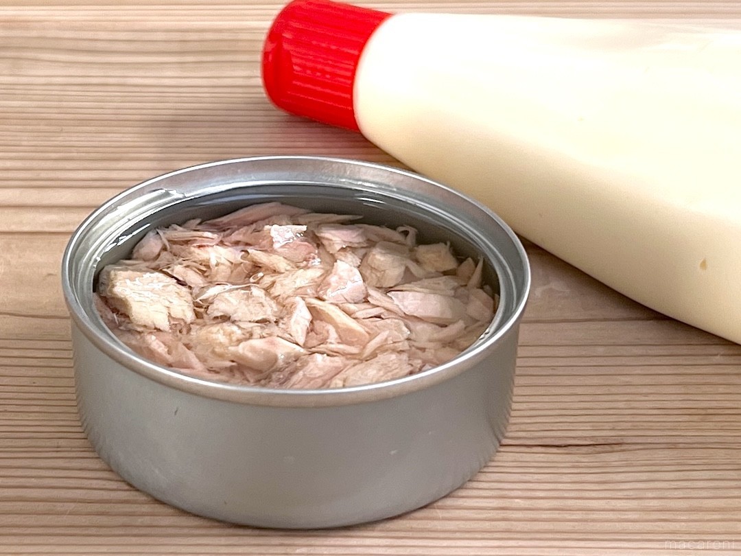 時間が経ってもベチャベチャしない。ツナマヨの作り方に「歴然の差」「何も入れていないのに」 - macaroni