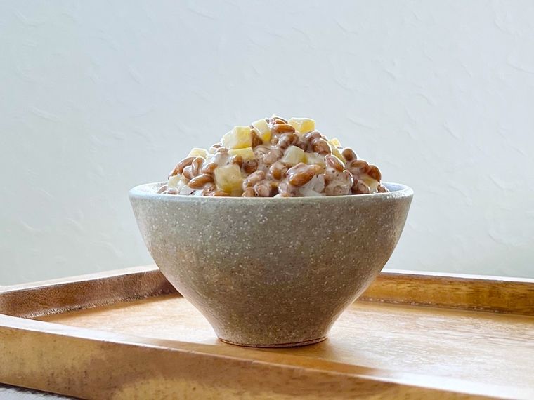 納豆とたくあんのマヨごはん