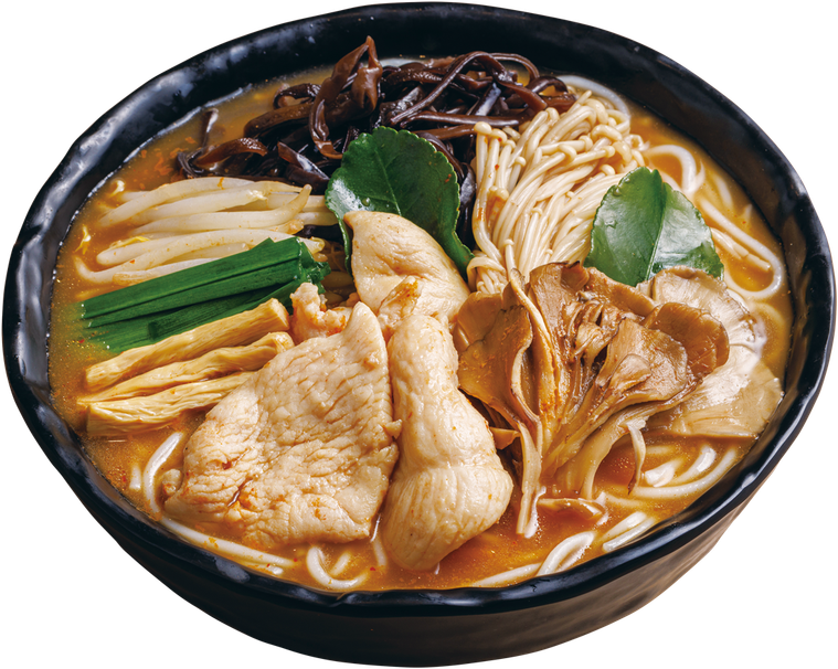 丼に盛られたエスニック鶏きのこ米線