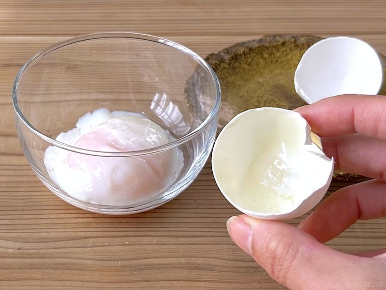 温泉たまごを割った様子