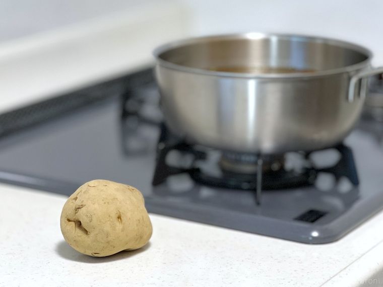 じゃがいもと鍋