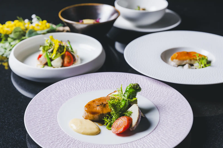 プロアスリート監修 グルテンフリーフレンチコース料理のイメージ