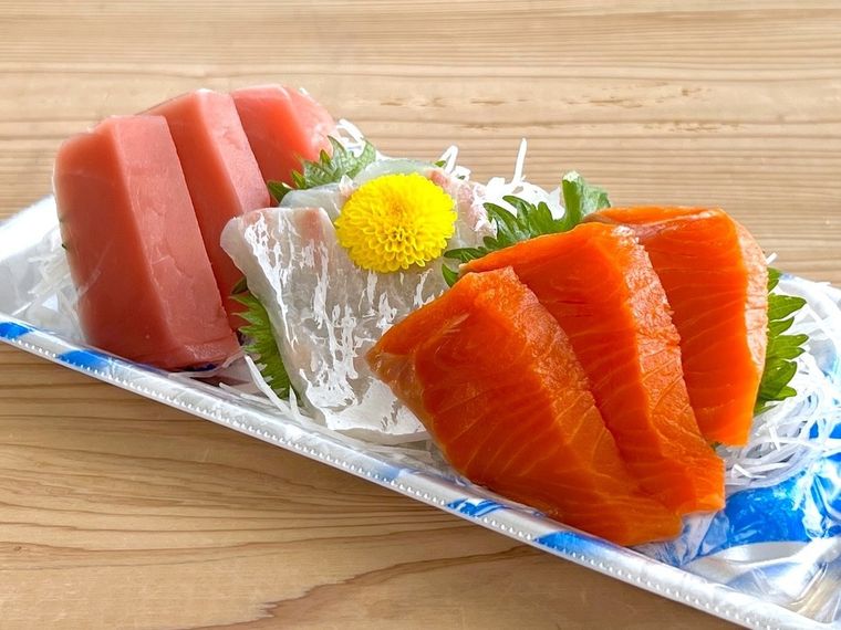 パックに入った刺身