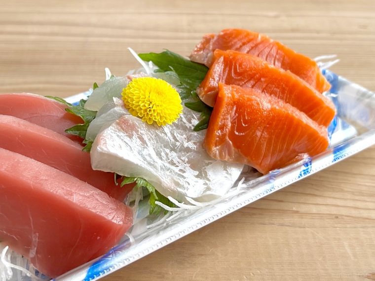 パックに入った刺身