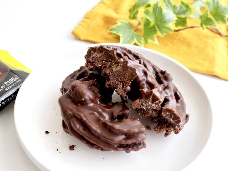 ブラックサンダー クッキードーナツ