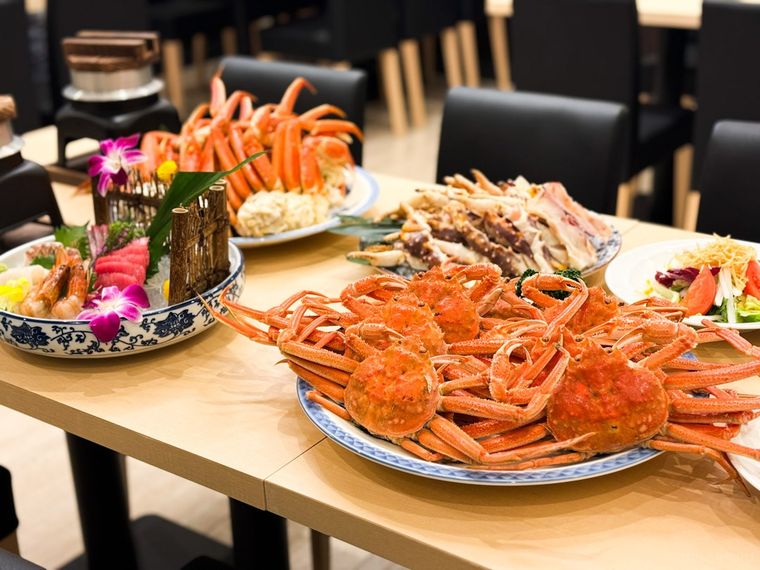 海鮮・鮨食べ放題 かに村メニューの一例