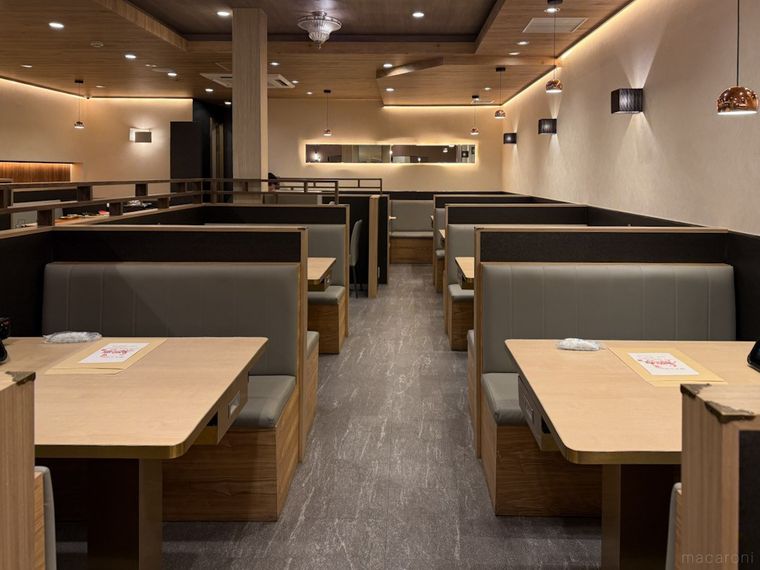 海鮮・鮨食べ放題 かに村の内観