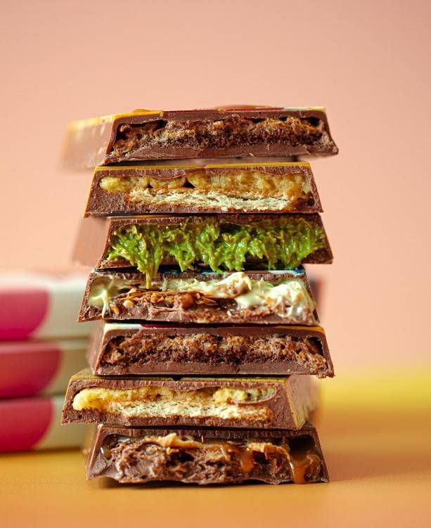 積み重なったチョコレート