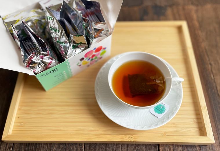 業務スーパーフルーツティーアソートで淹れた紅茶