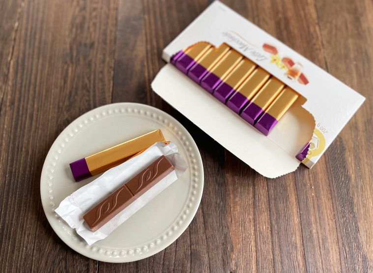 業務スーパーラテマキアートチョコバーの中身
