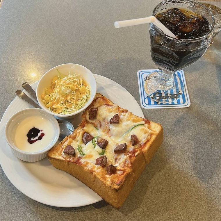 ギャランのピザトーストセットとアイスコーヒー