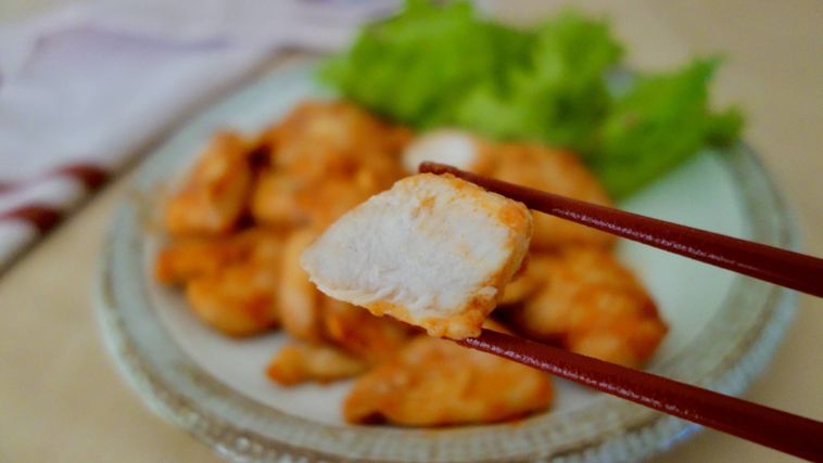 「パッとジュッと® 甘旨ヤンニョムチキン用」の断面