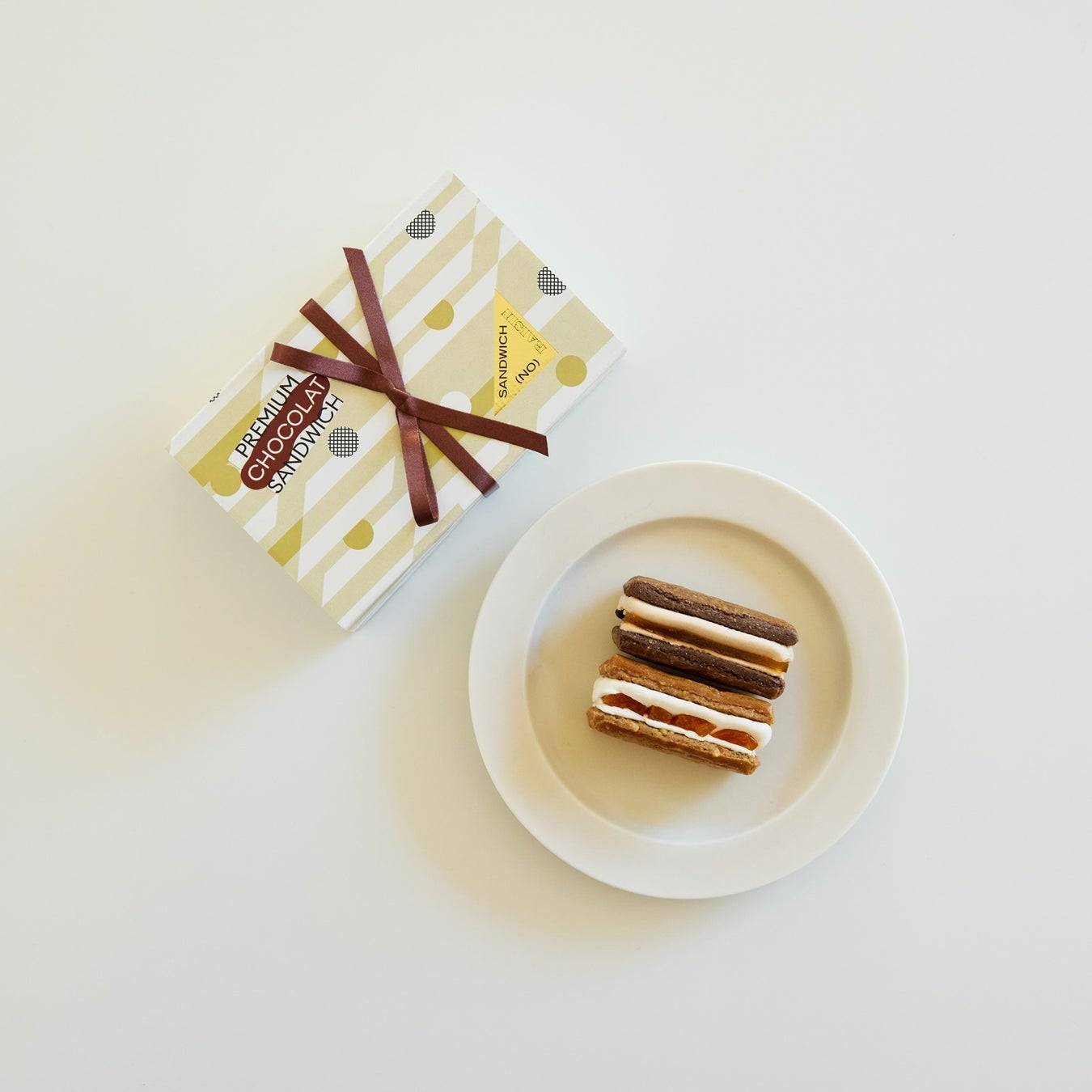 【東京駅限定】(NO)RAISIN SANDWICH ノーレーズンサンドイッチ 東京駅構内グランスタ東京に「ノーレーズンサンドイッチ」の1号