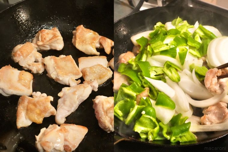 フライパンで鶏もも肉と玉ねぎとピーマンを炒める様子