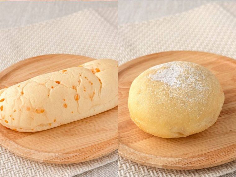 「 白生コッペパン（トリプルチーズ）」と「白生ドーナツ（チョコホイップ）」が並んでいる様子