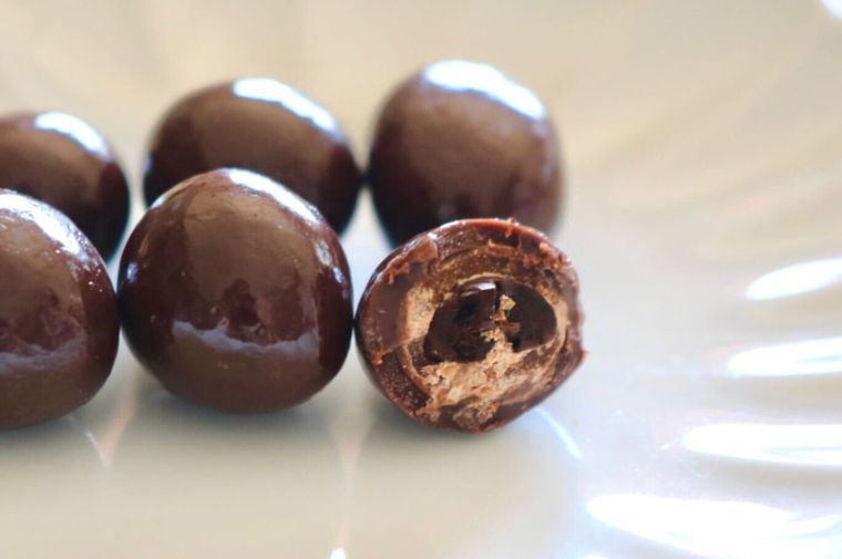 コーヒービーンズチョコの断面