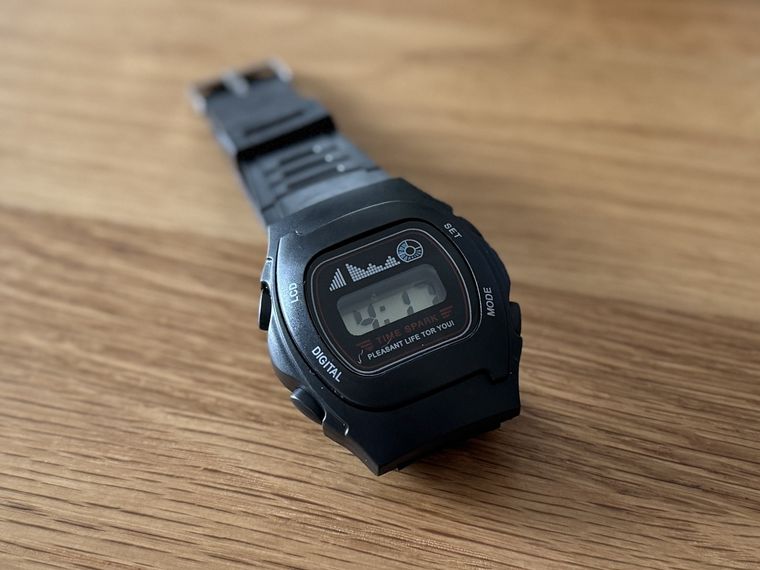 テーブルに置いているウォッチコレクション メンズ35