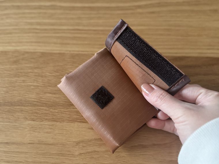 セリアコンビニエコバッグのマジックテープ部分