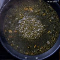 作り方 エビとブロッコリーのガーリックパスタ