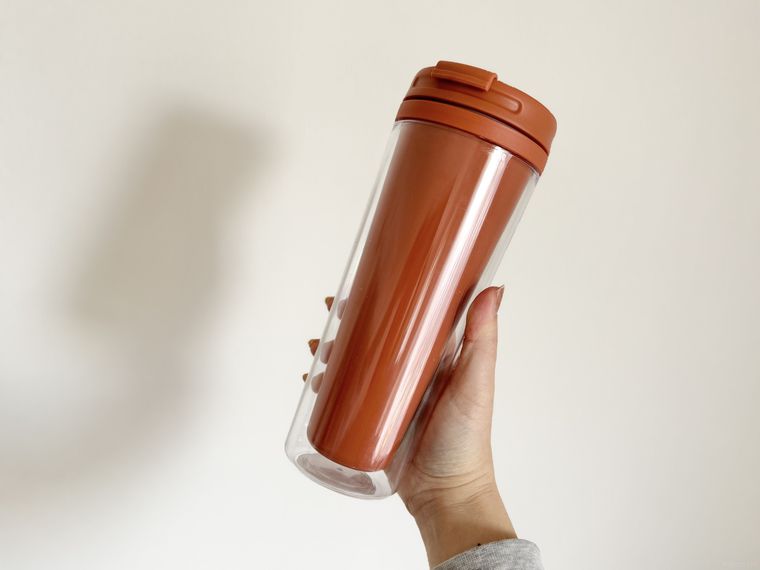 中の台紙を抜いたダイソー「 タンブラー（クマ、450mL）」