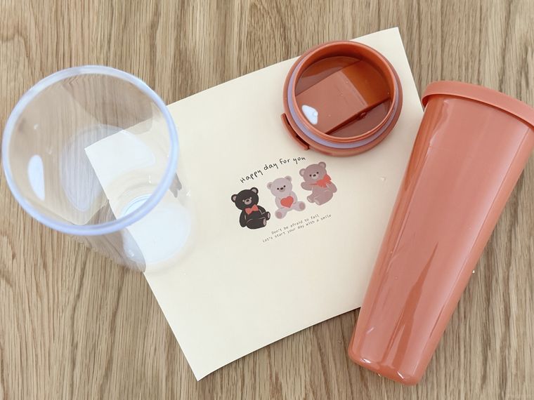 パーツを分解したダイソー「 タンブラー（クマ、450mL）」